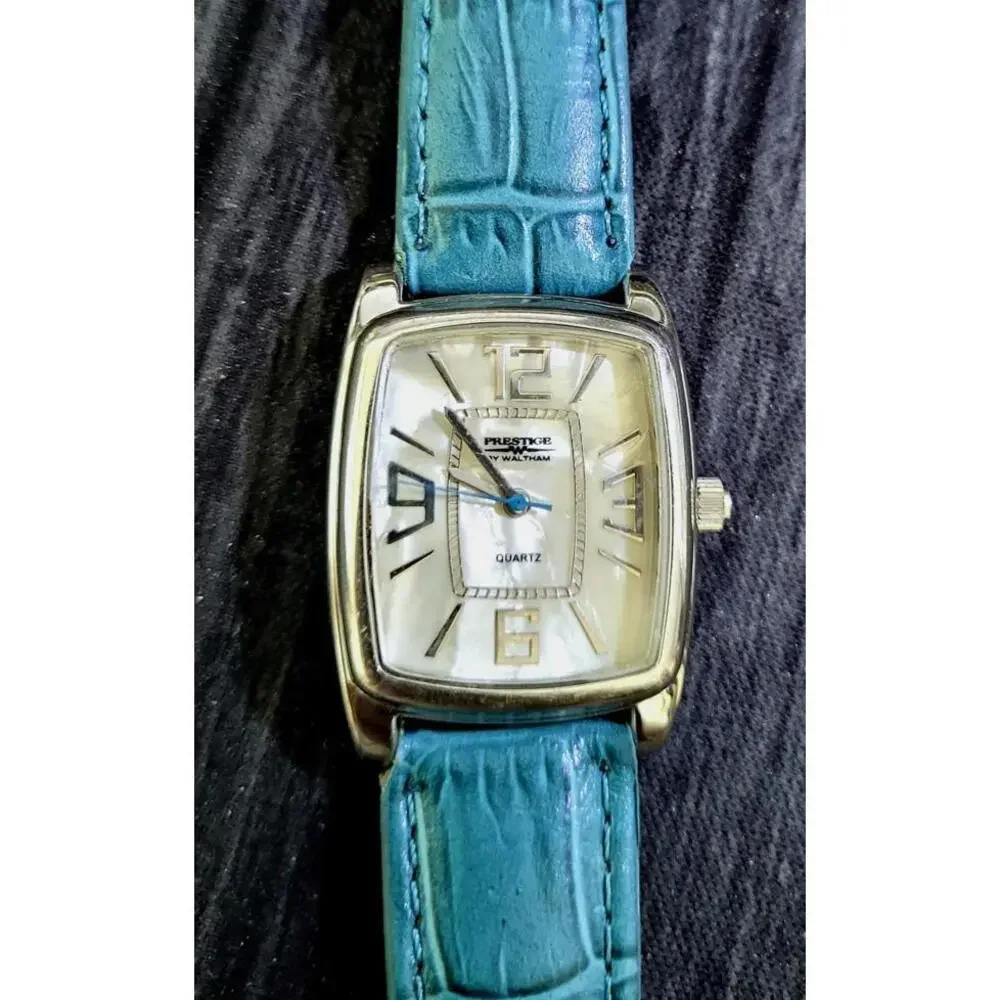 Vintage Retro Waltham Prestige Unisex‎ Mother Of Pearl Watch